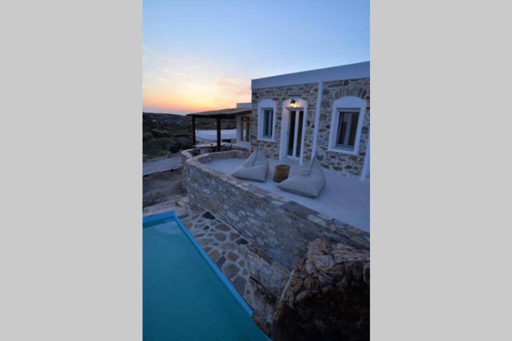 George Farmhouse Chrousa Esterno foto