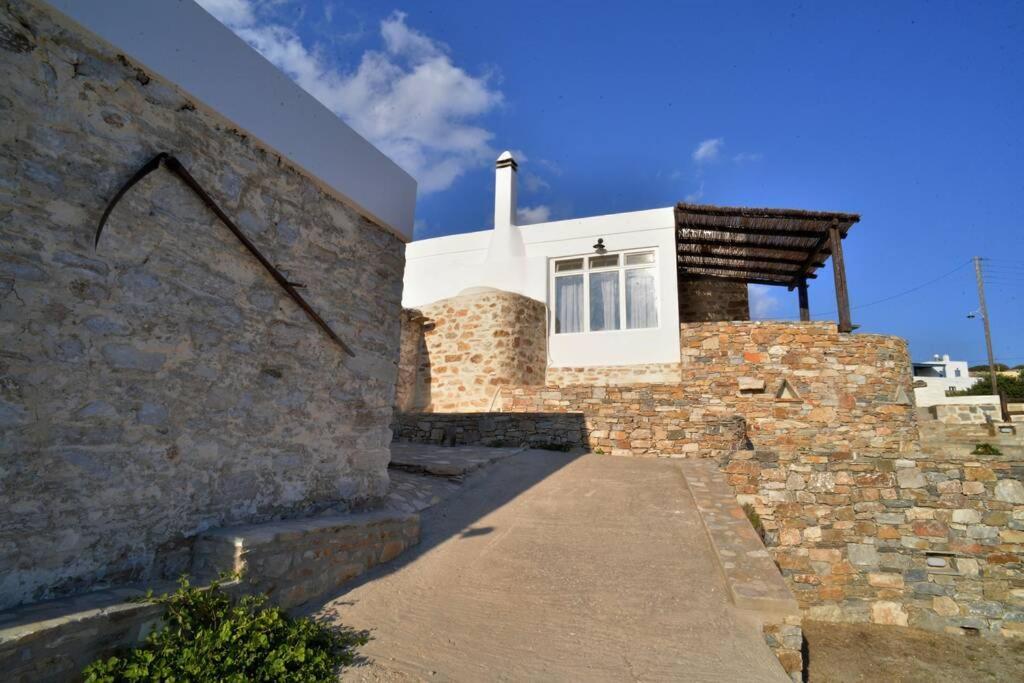 George Farmhouse Chrousa Esterno foto