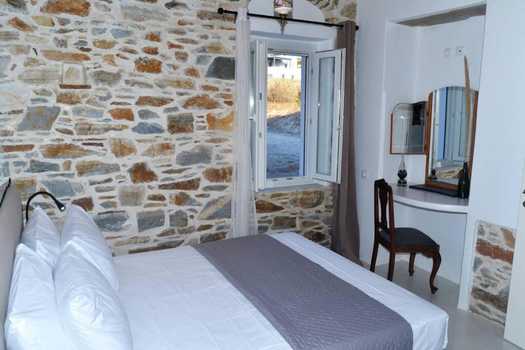 George Farmhouse Chrousa Esterno foto